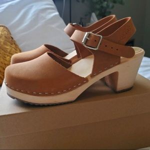 Lotta From Stockholm Brown Oiled Nubuck Clogs